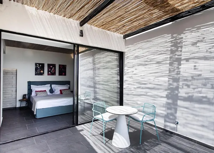 Ionian Grand - Estella